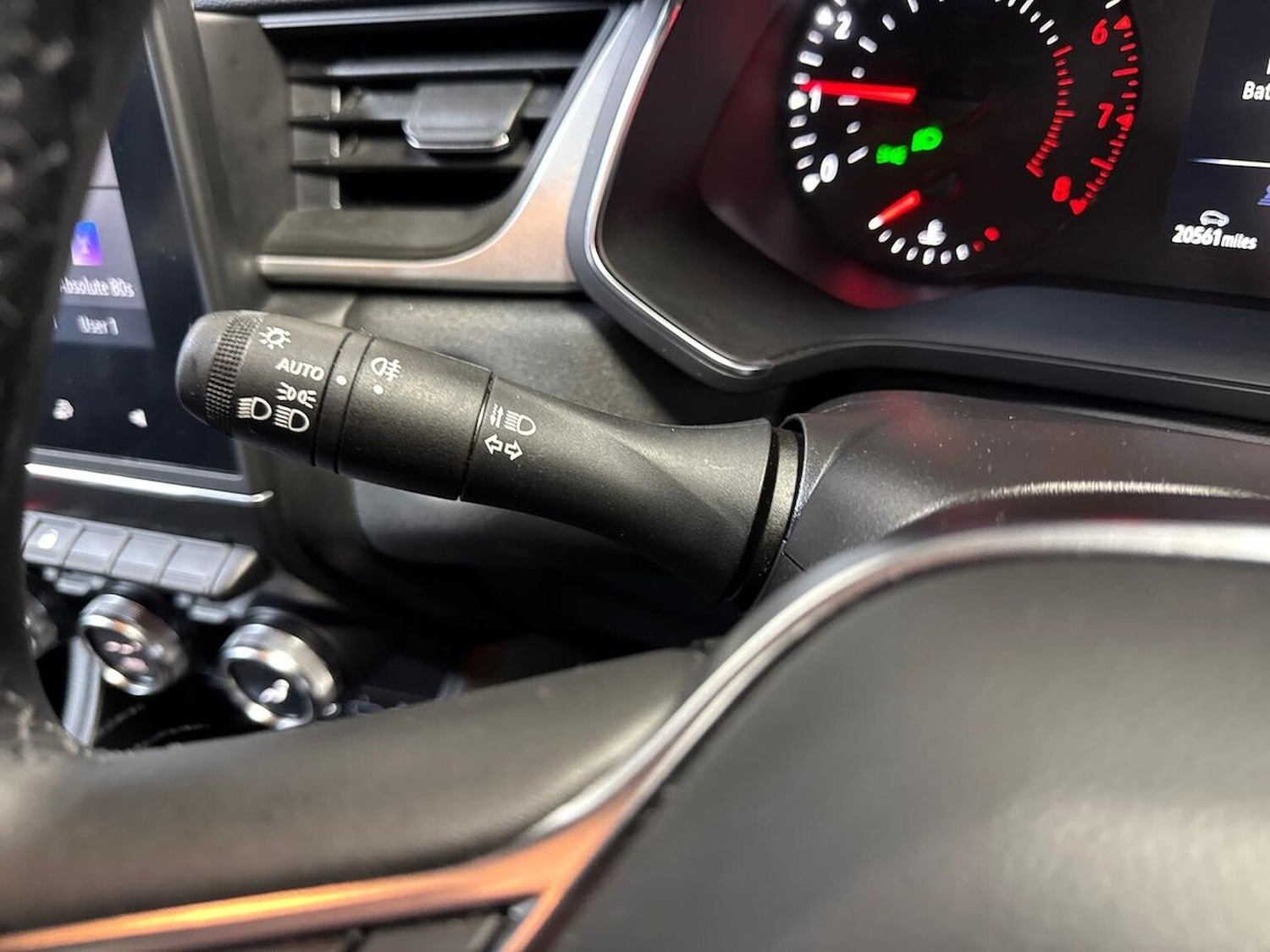 Used Renault Captur 2022 for sale - 76905001: Photo 26