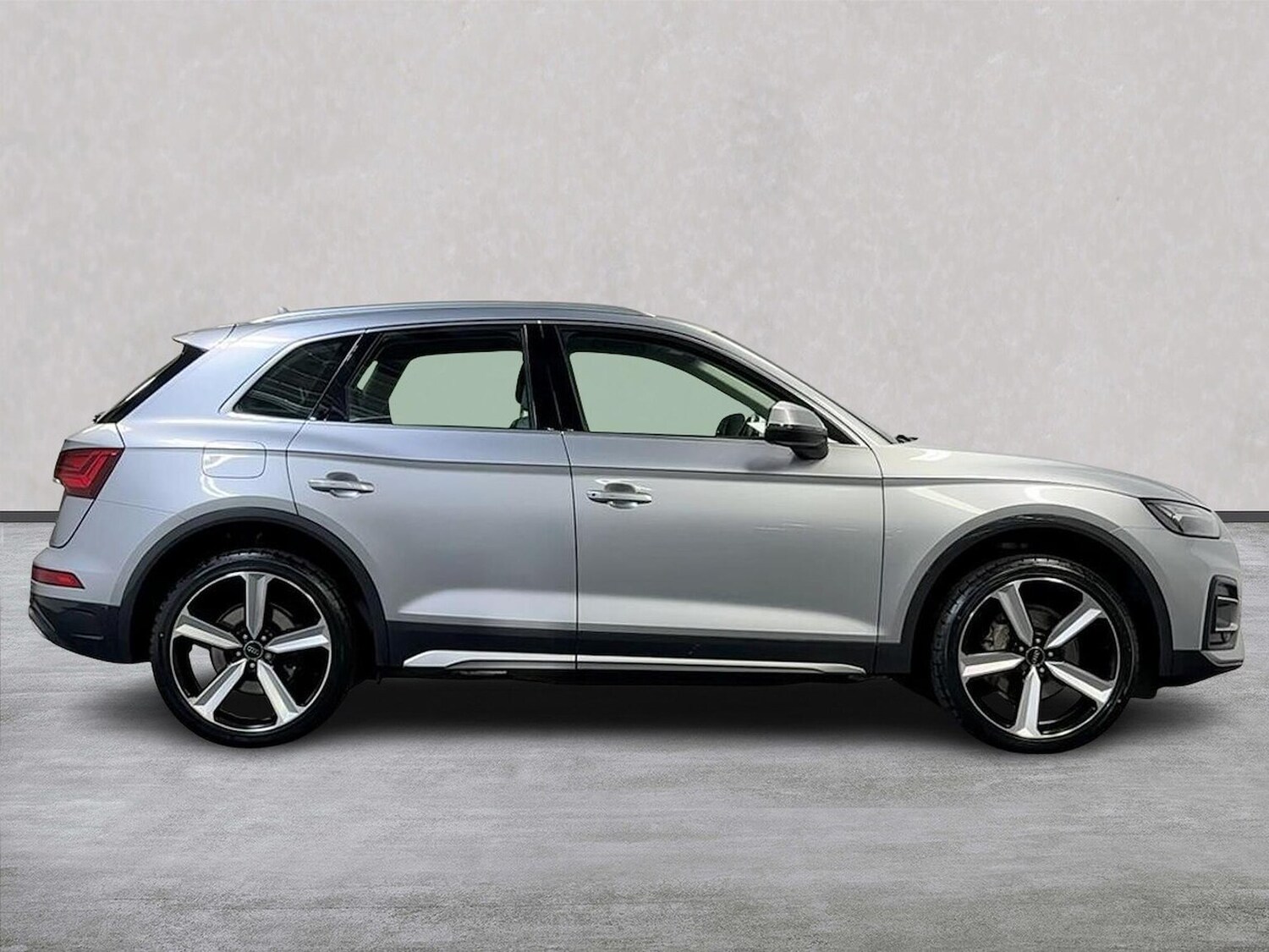 Used Audi Q5 2021 for sale - 76082505: Photo 3