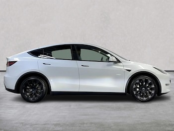 Used Tesla Model Y 2022 for sale - 75644387: Photo