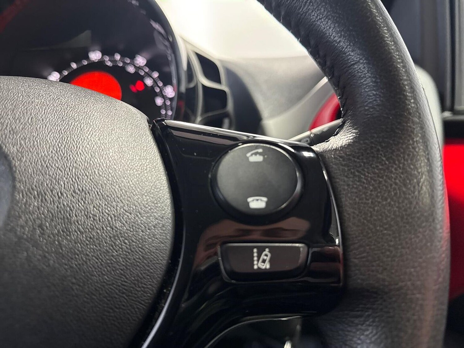 Used Toyota AYGO 2020 for sale - 77487818: Photo 24