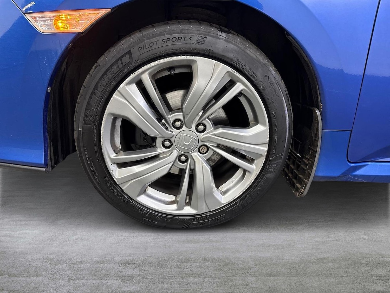 Used Honda Civic 2019 for sale - 77973934: Photo 6