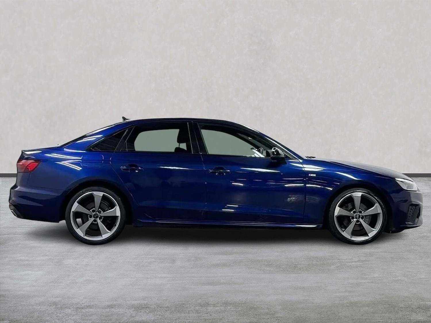 Used Audi A4 2020 for sale - 77873657: Photo 3