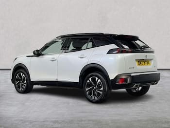Used Peugeot 2008 2023 for sale - 79545740: Photo