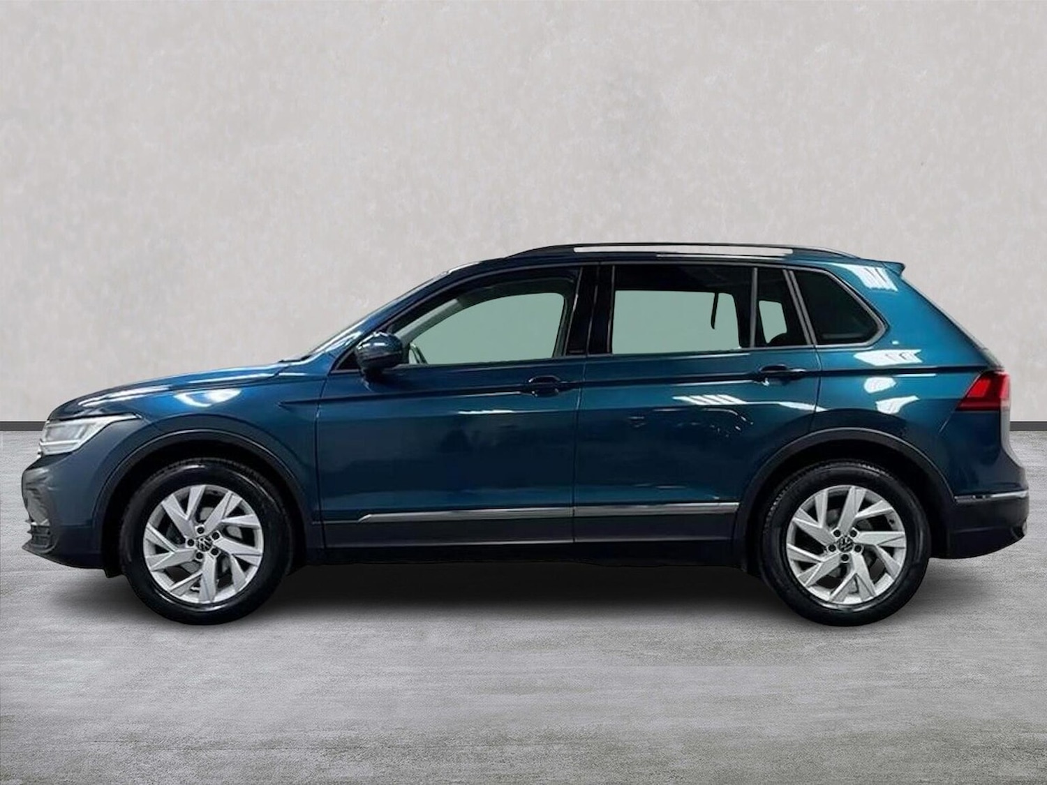 Used Volkswagen Tiguan 2021 for sale - 77980026: Photo 19