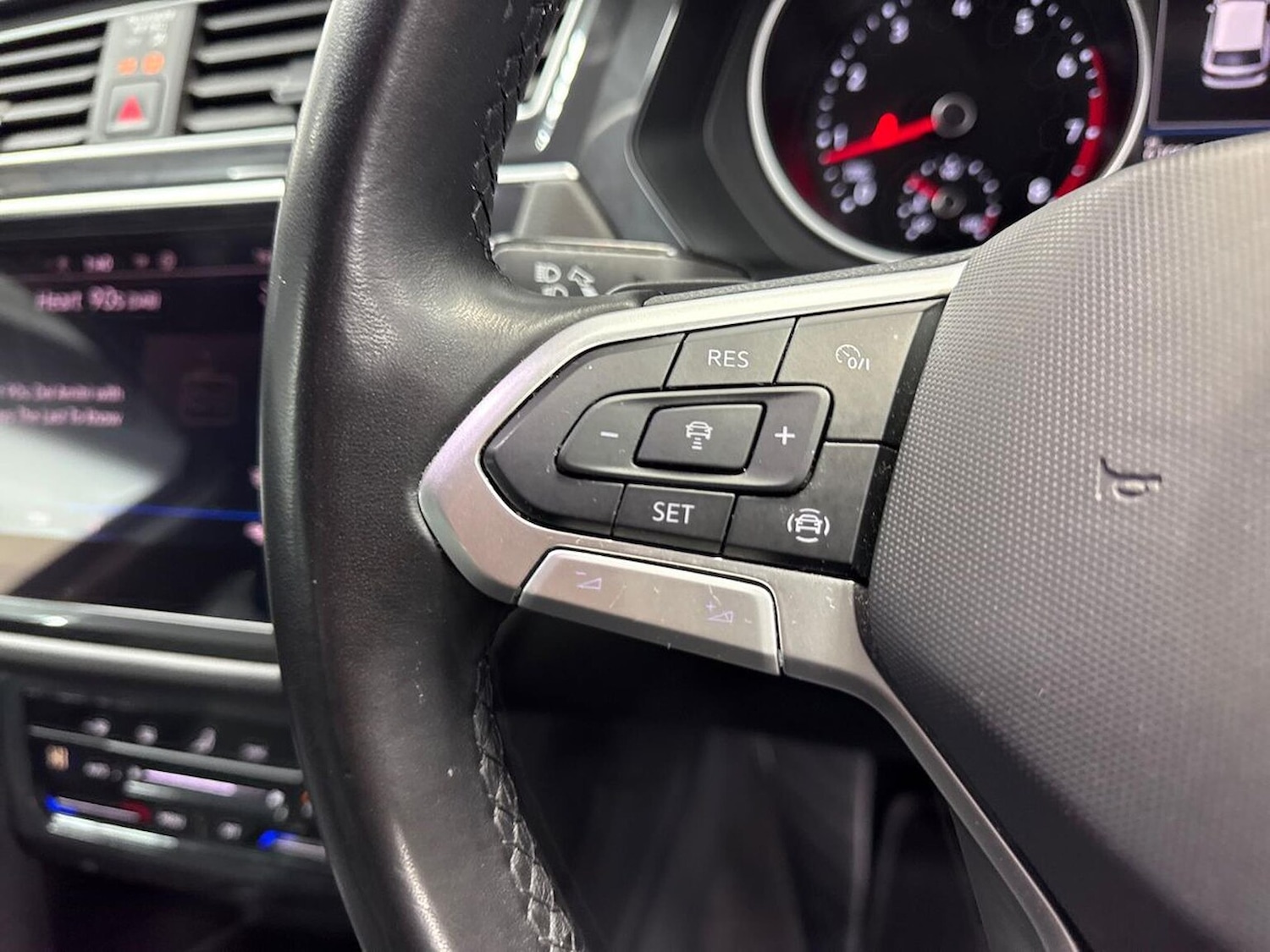 Used Volkswagen Tiguan 2021 for sale - 77980026: Photo 24