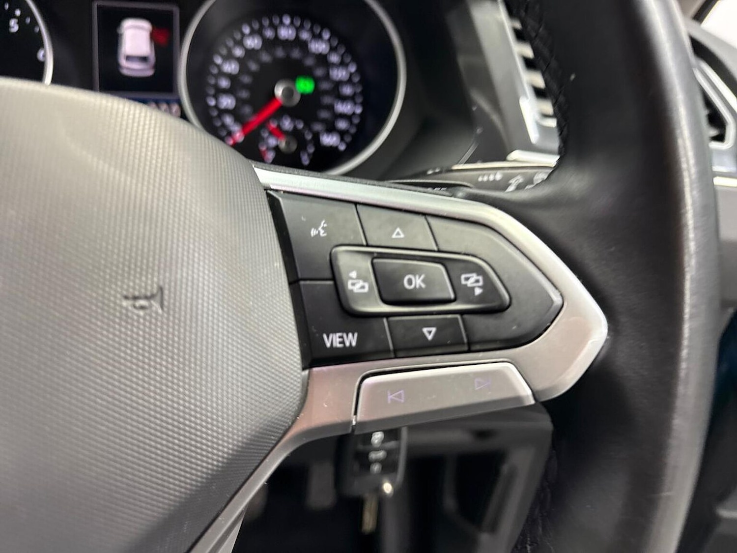 Used Volkswagen Tiguan 2021 for sale - 77980026: Photo 25