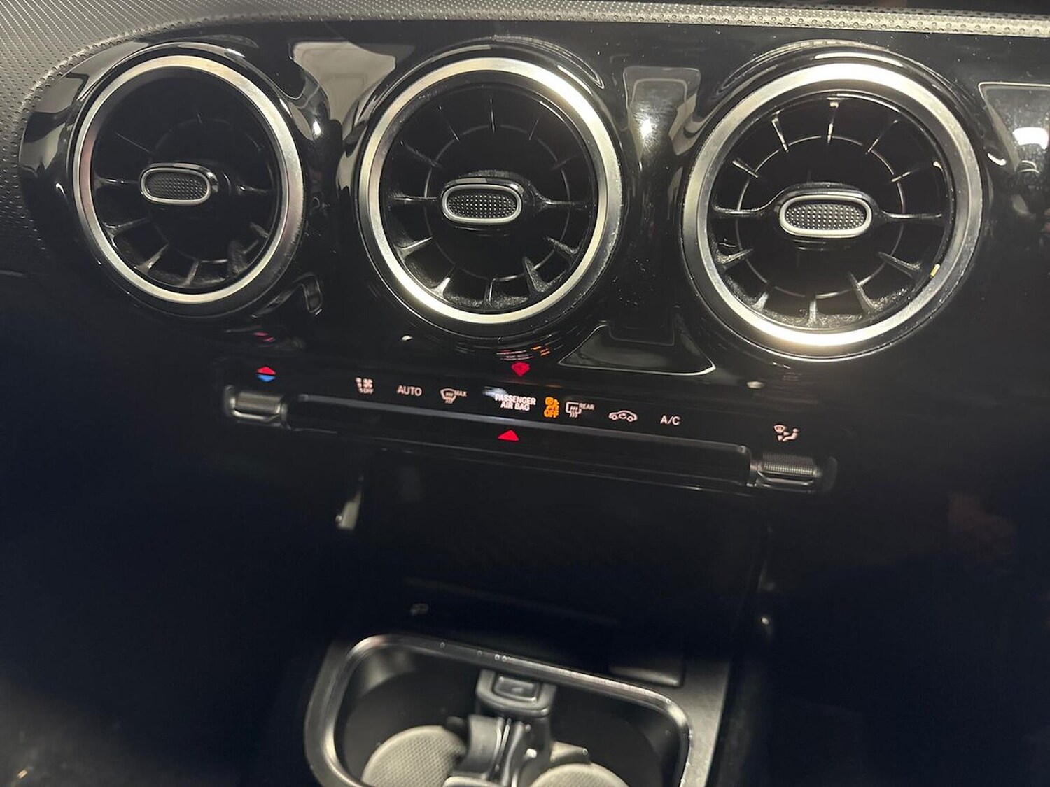 Used Mercedes-Benz A-Class 2019 for sale - 78053532: Photo 12