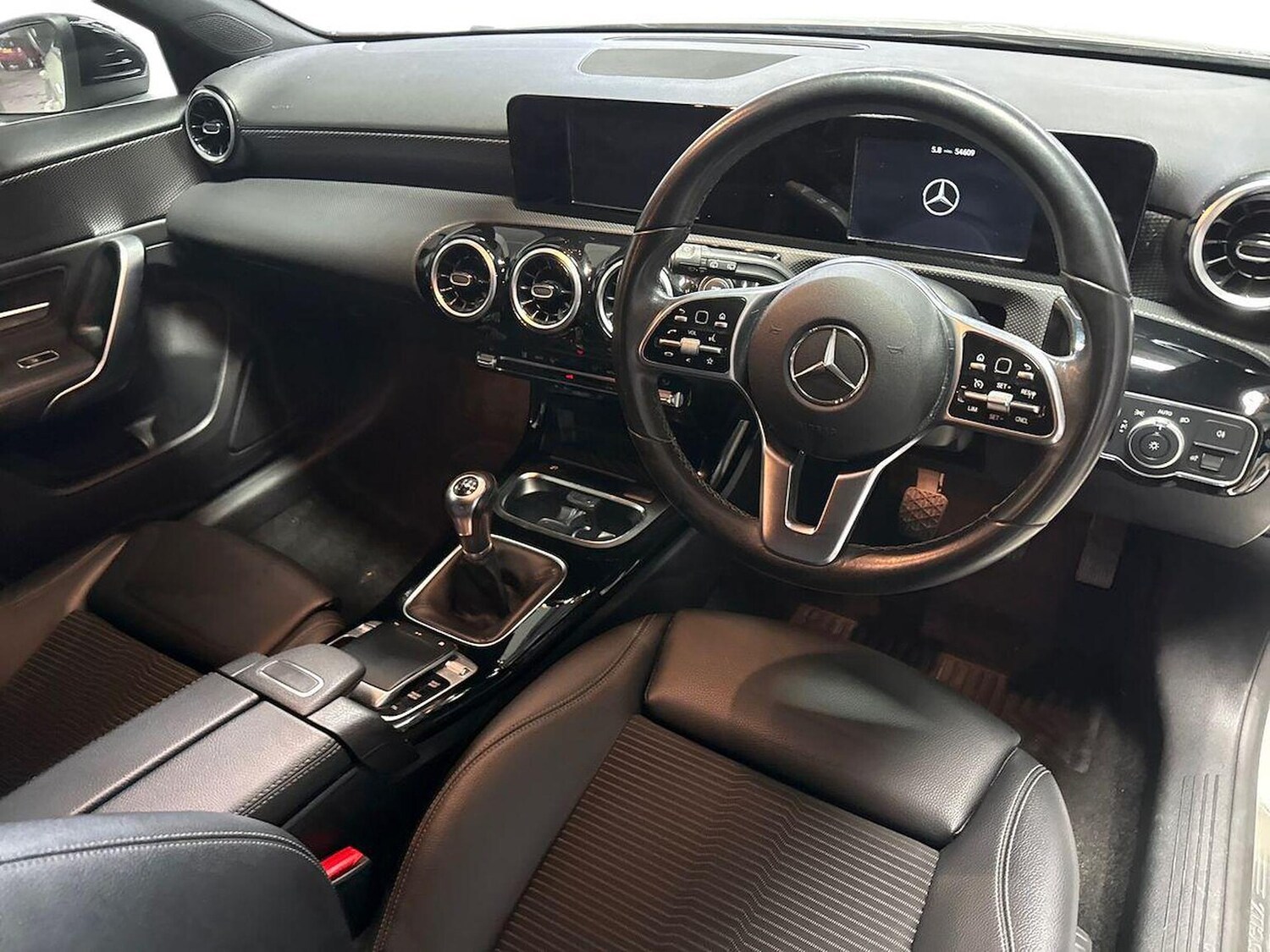 Used Mercedes-Benz A-Class 2019 for sale - 78053532: Photo 8