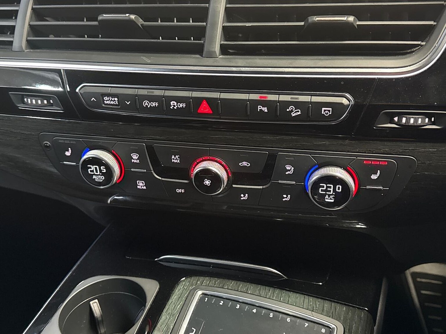 Used Audi Q7 2018 for sale - 77487811: Photo 12