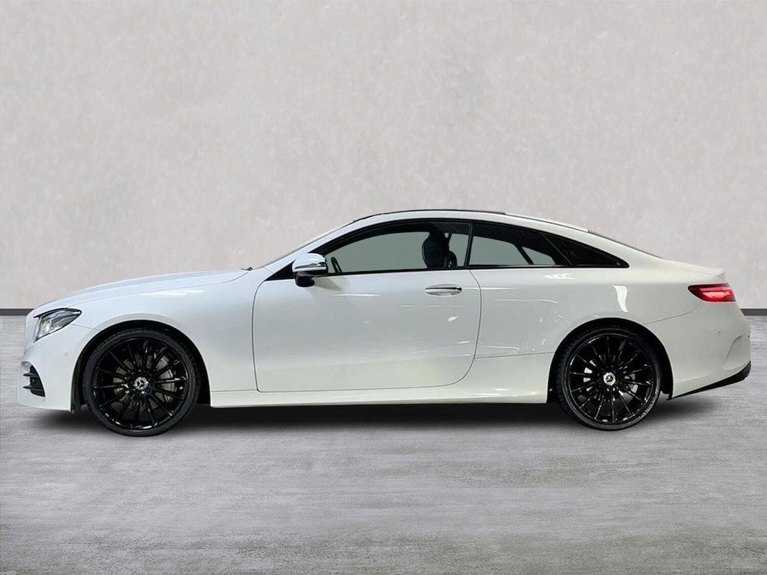 Used Mercedes-Benz E Class 2018 for sale - 76911235: Photo 19