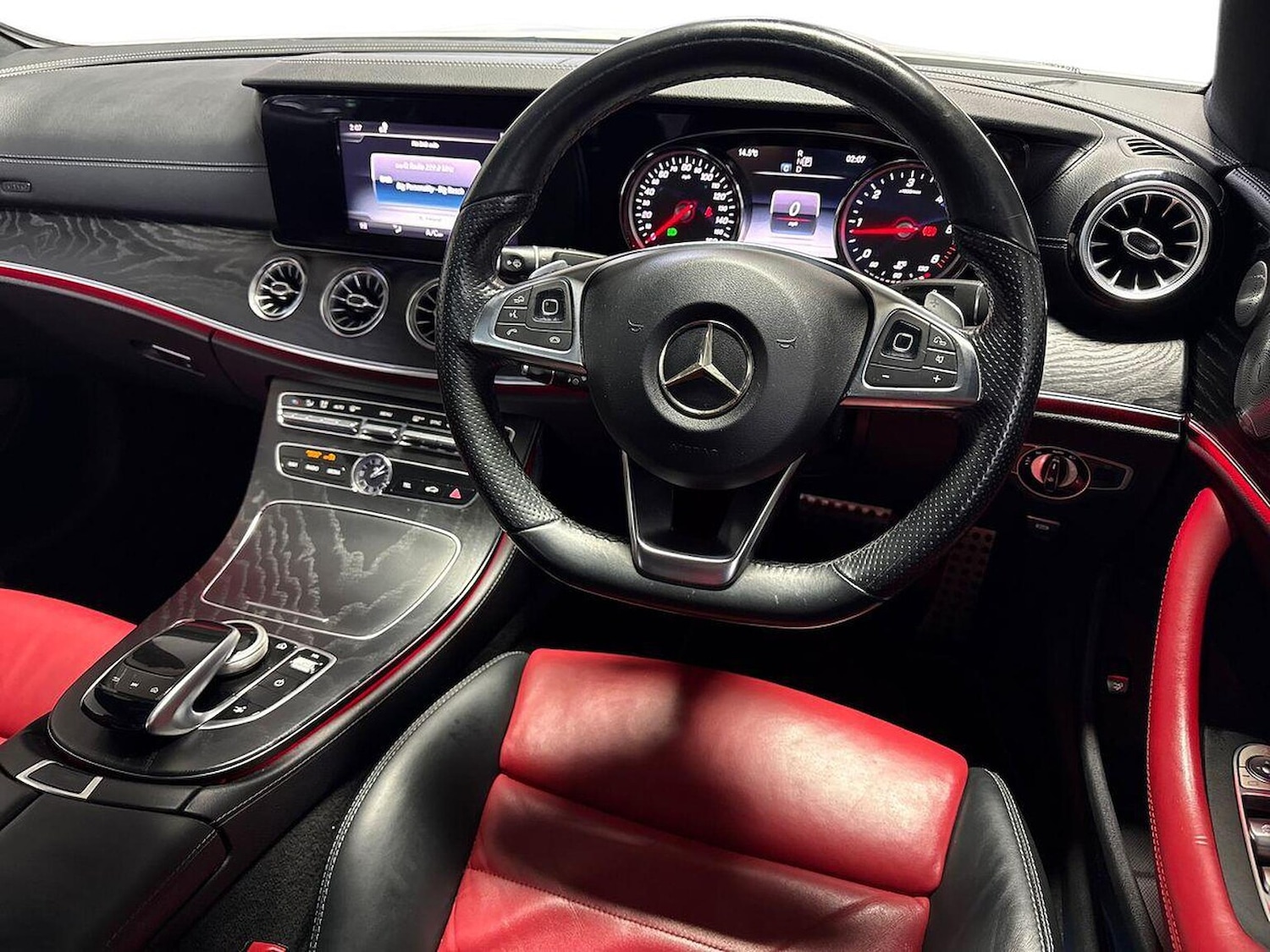 Used Mercedes-Benz E Class 2018 for sale - 76911235: Photo 9