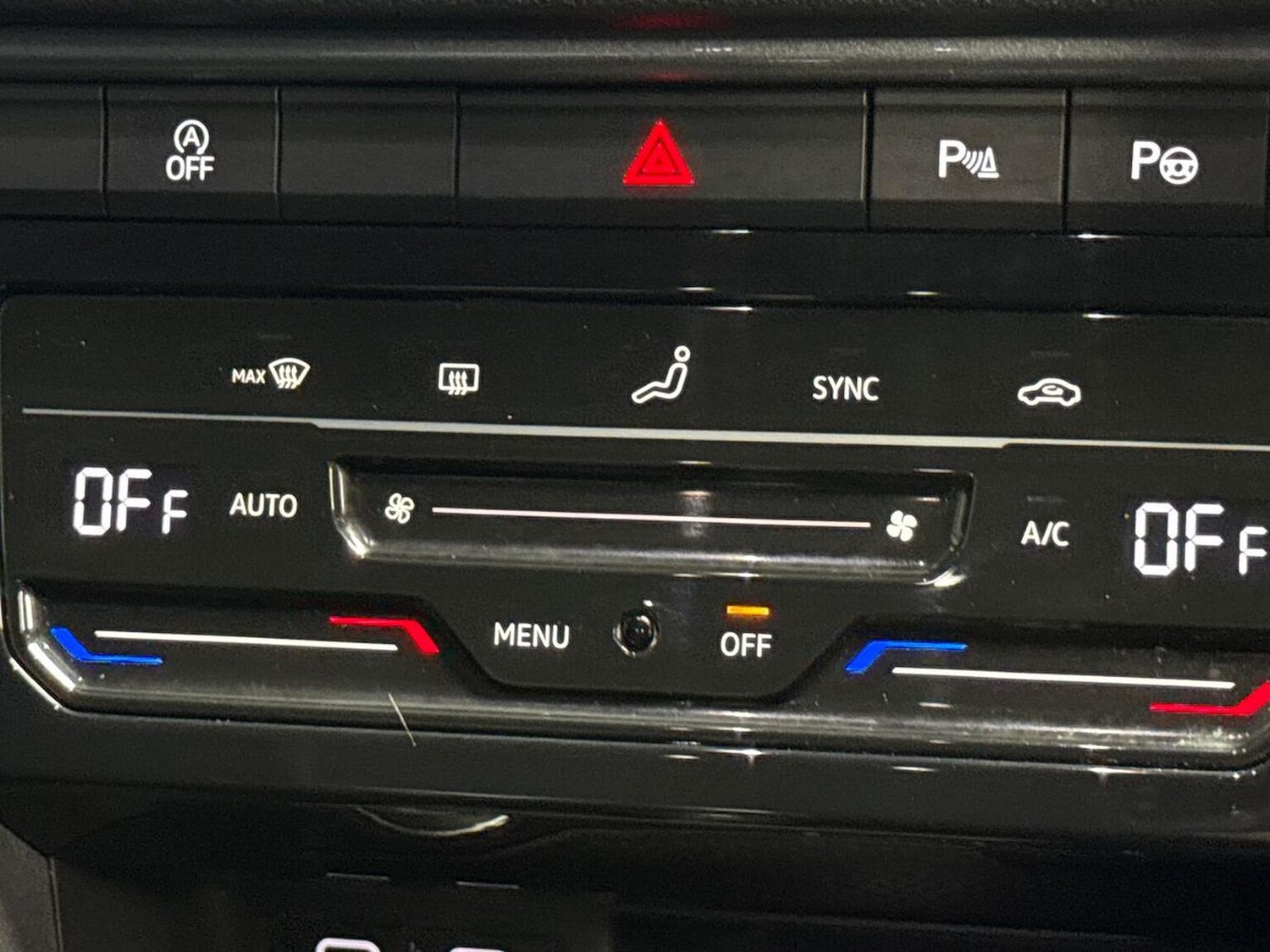 Used Volkswagen T-Roc 2022 for sale - 77487737: Photo 22