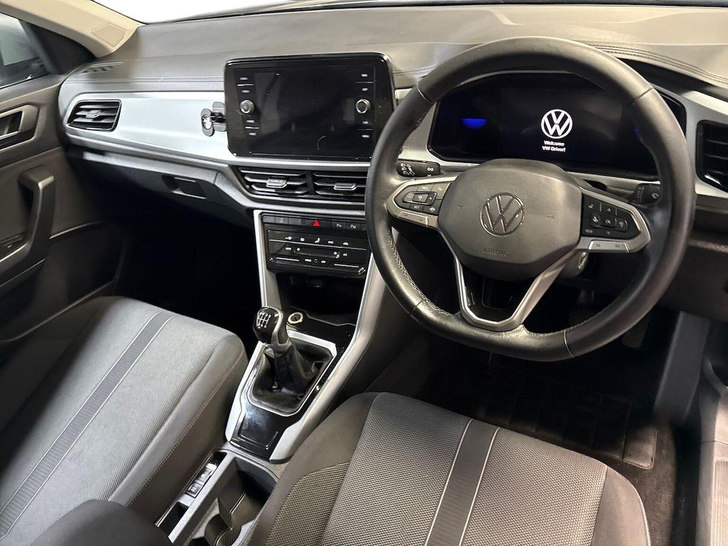 Used Volkswagen T-Roc 2022 for sale - 76918970: Photo 15