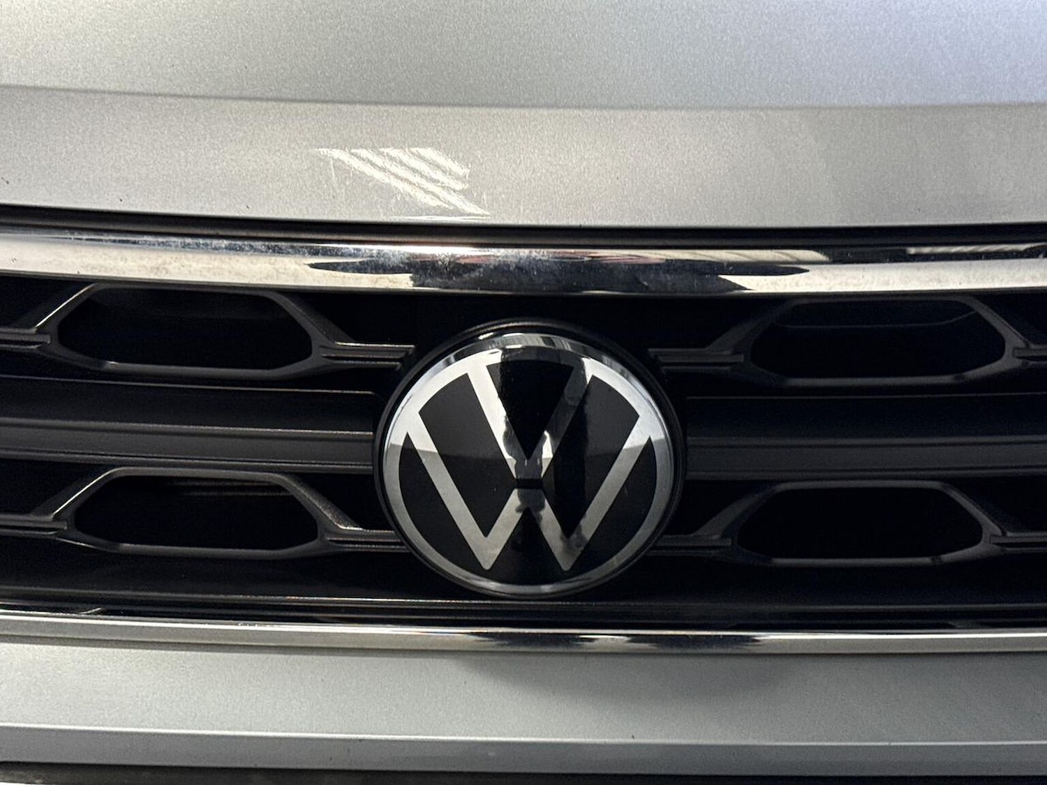 Used Volkswagen T-Roc 2022 for sale - 76918970: Photo 28