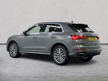 Used Audi Q3 2020 for sale - 77489244: Photo