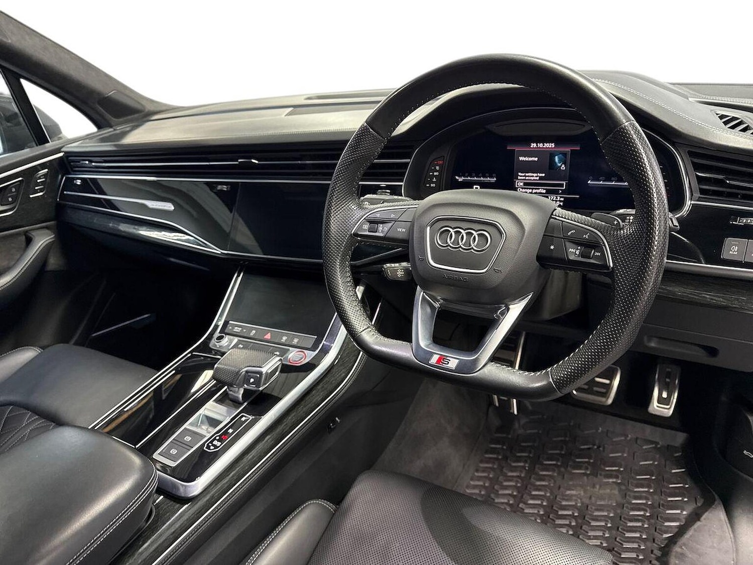 Used Audi Q7 2019 for sale - 76682544: Photo 15