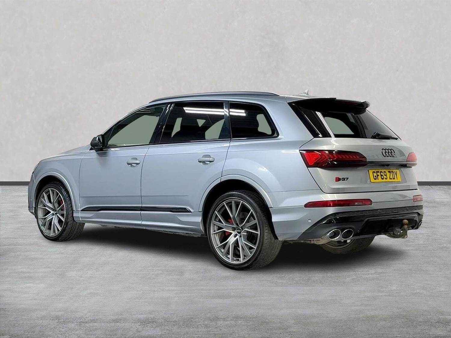 Used Audi Q7 2019 for sale - 76682544: Photo 2