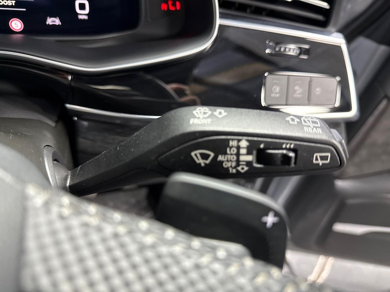 Used Audi Q7 2019 for sale - 76682544: Photo 27