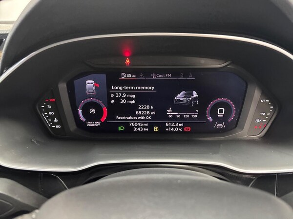 Used Audi Q3 2019 for sale - 76022724: Photo 10