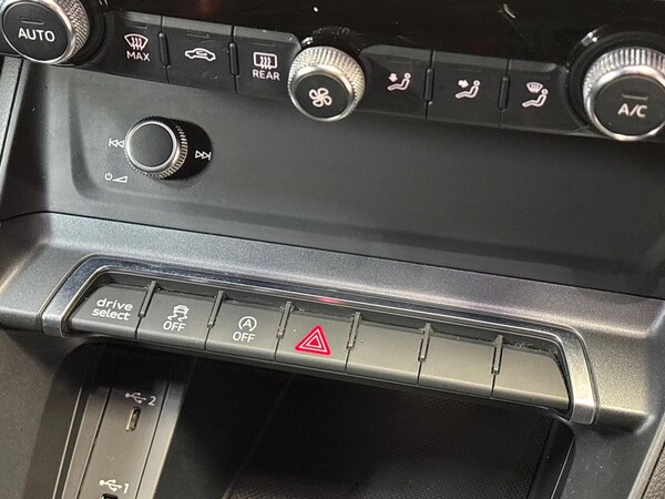 Used Audi Q3 2019 for sale - 76022724: Photo 22