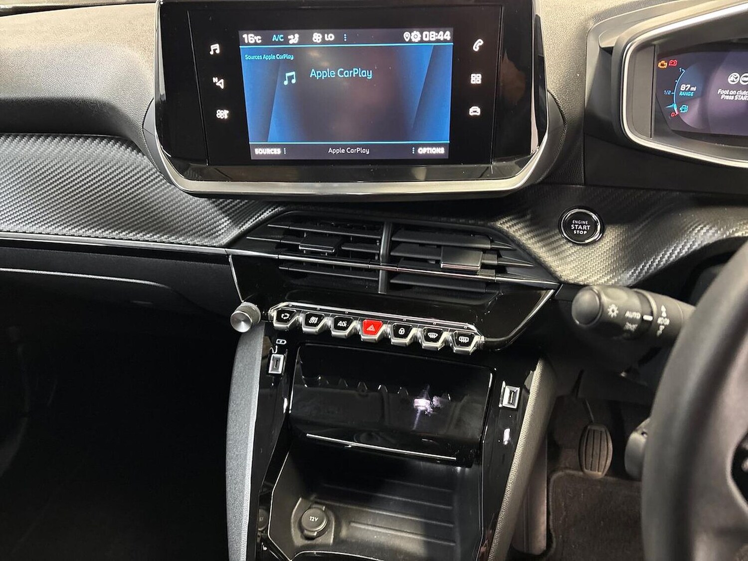 Used Peugeot 2008 2021 for sale - 76127218: Photo 13