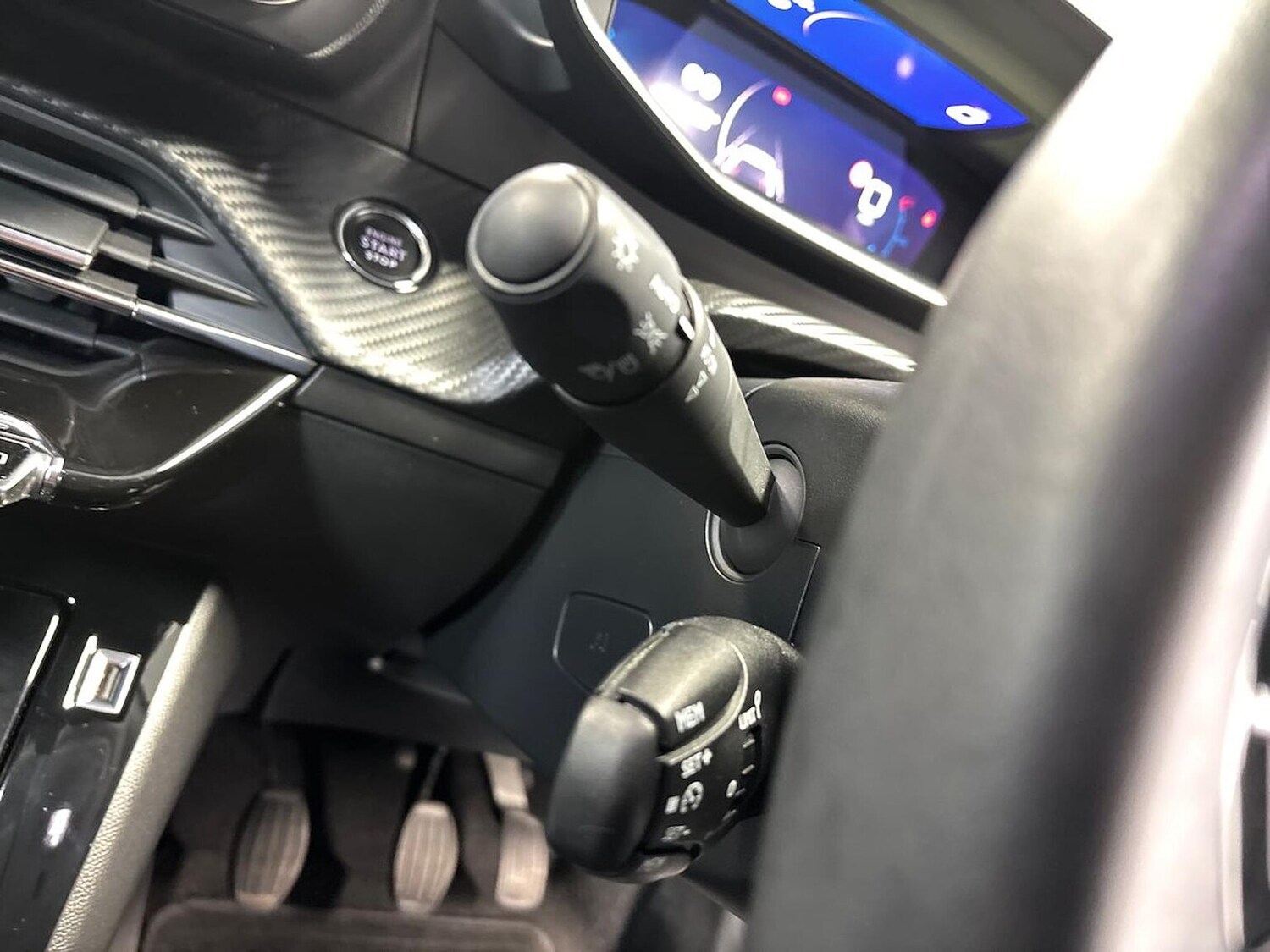 Used Peugeot 2008 2021 for sale - 76127218: Photo 26