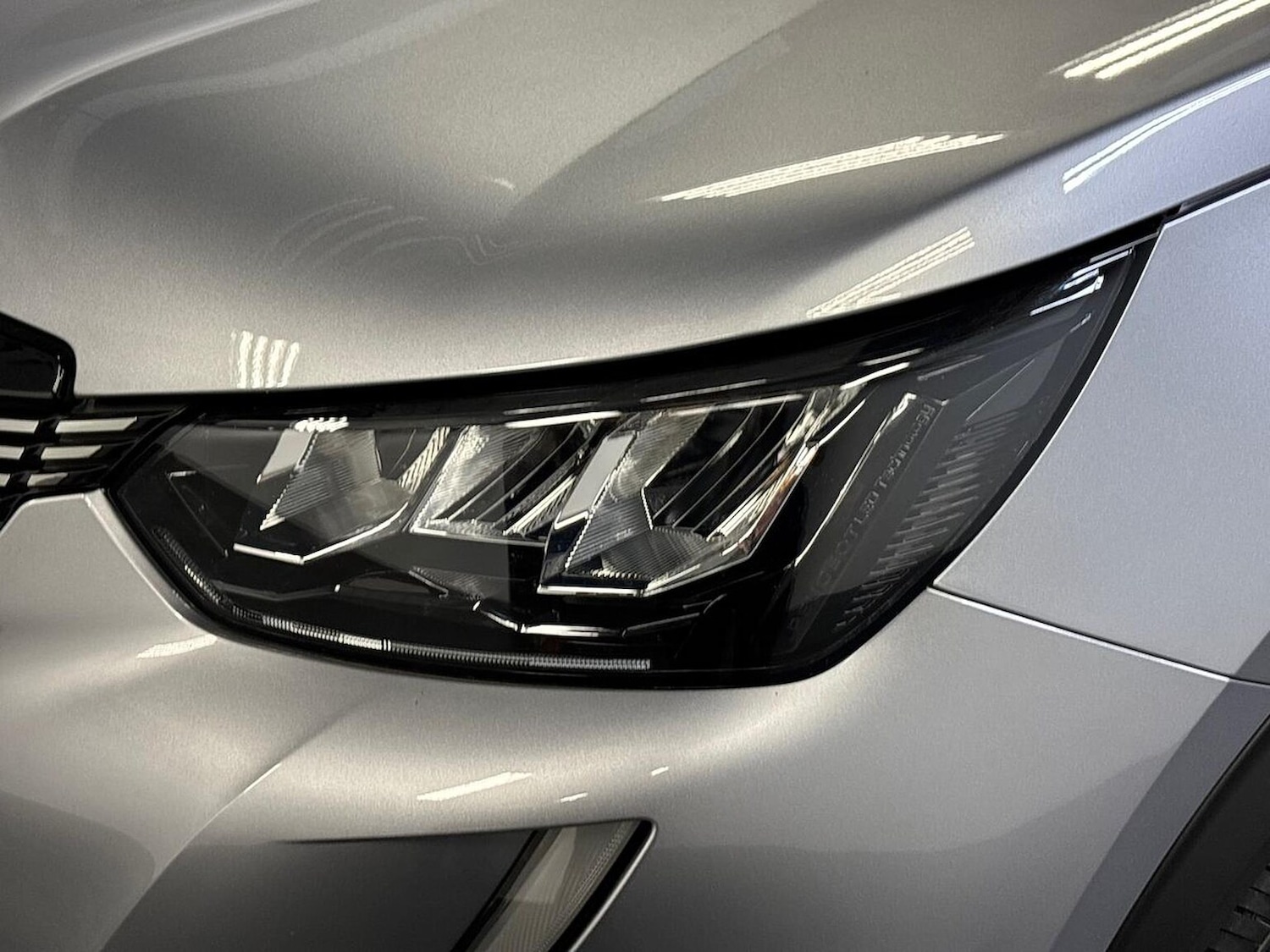 Used Peugeot 2008 2021 for sale - 76127218: Photo 29