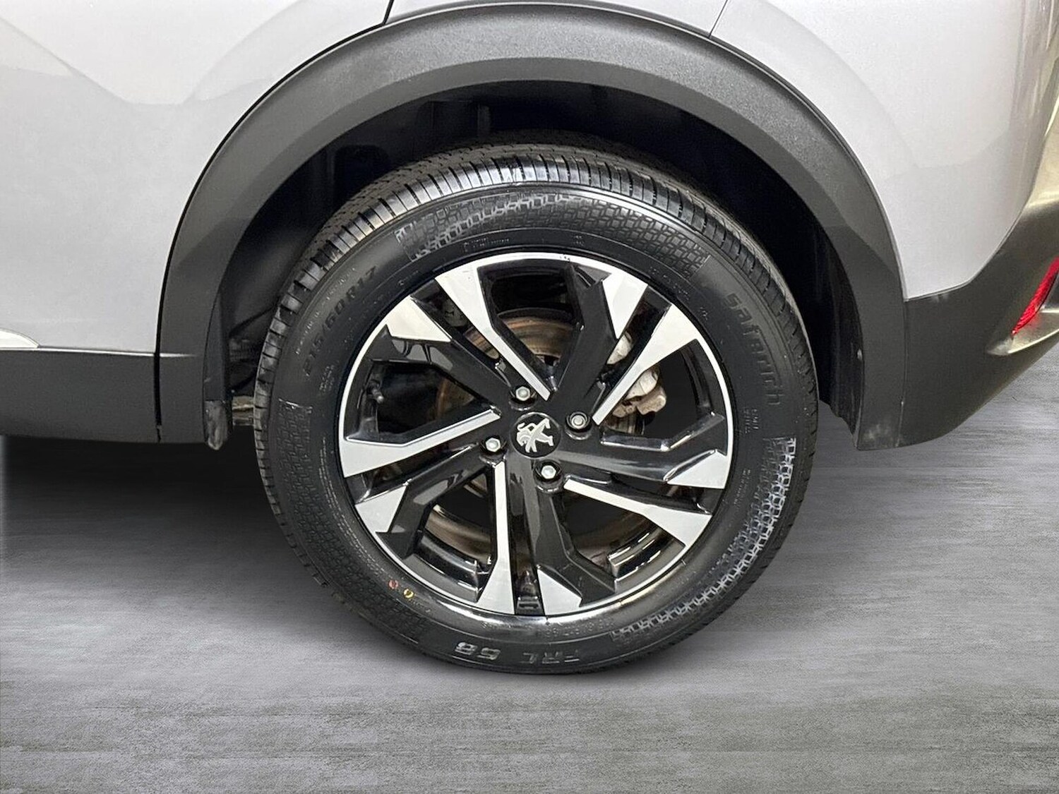 Used Peugeot 2008 2021 for sale - 76127218: Photo 6