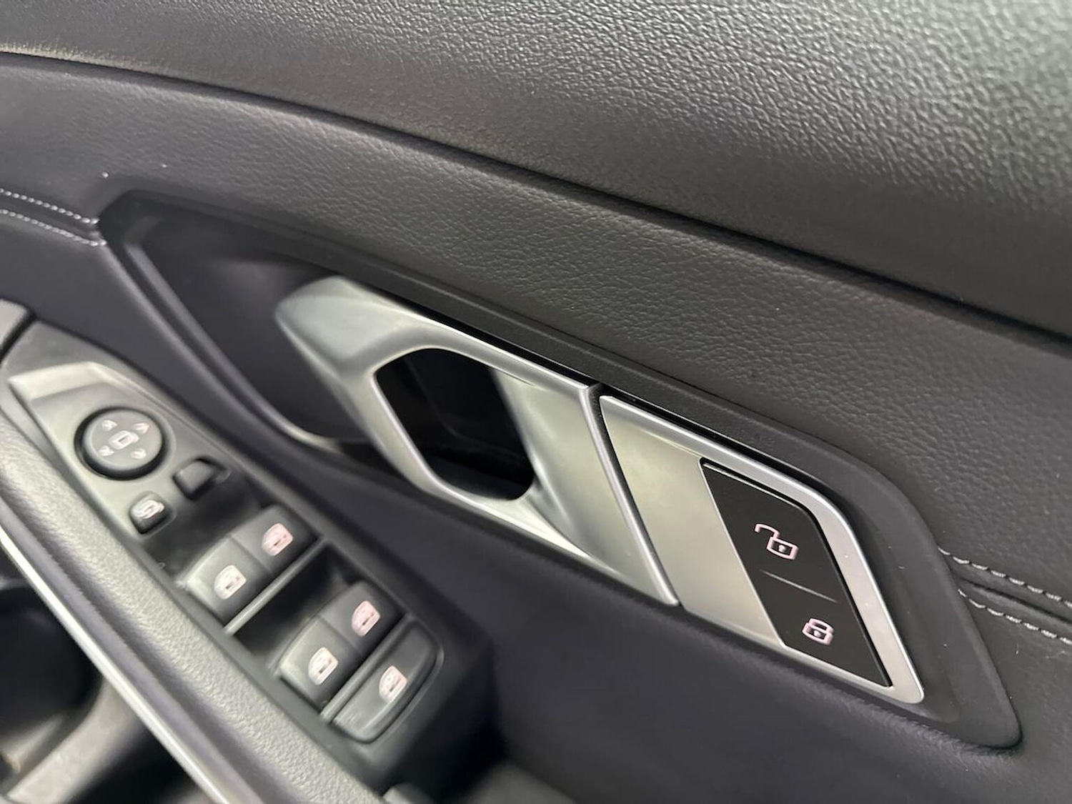 Used BMW 3 Series 2020 for sale - 77984015: Photo 21