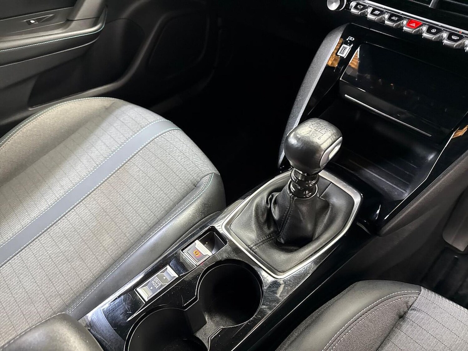 Used Peugeot 2008 2023 for sale - 78191486: Photo 13