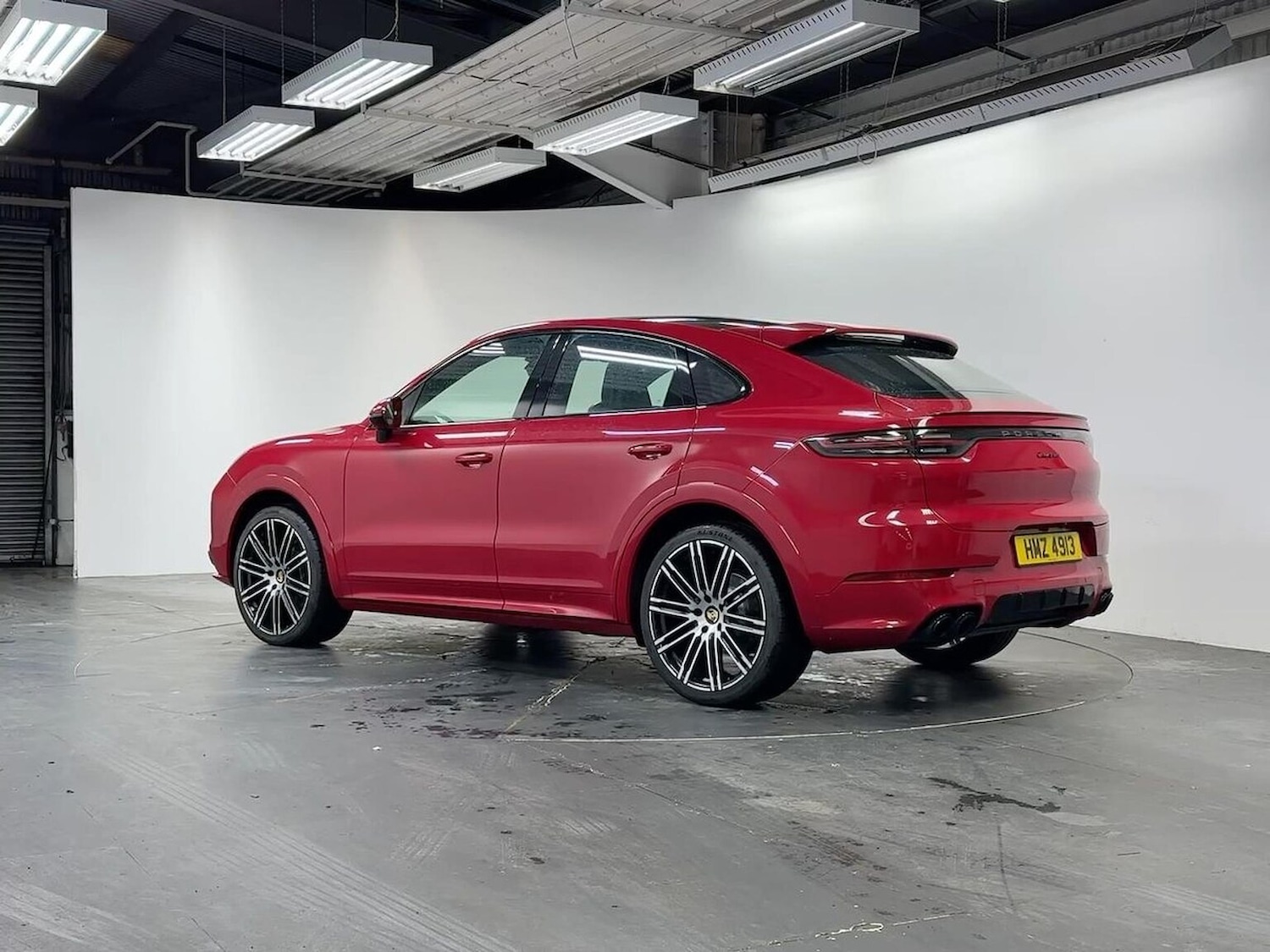 Used Porsche Cayenne 2021 for sale - 77487892: Photo 2