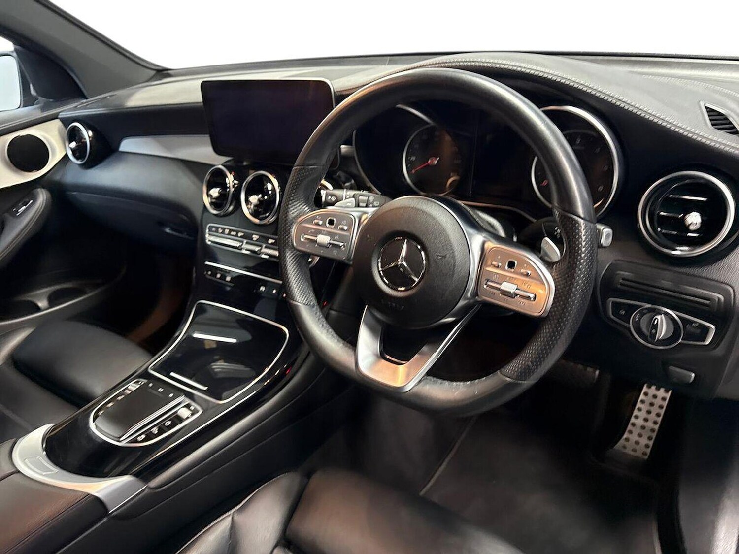 Used Mercedes-Benz GLC 2022 for sale - 76347021: Photo 8