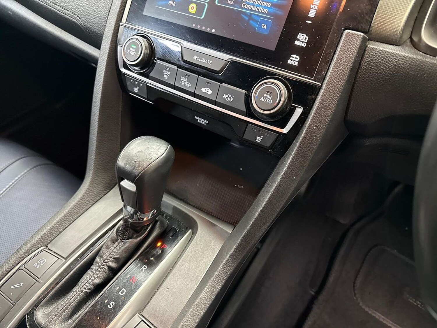 Used Honda Civic 2019 for sale - 77802095: Photo 12