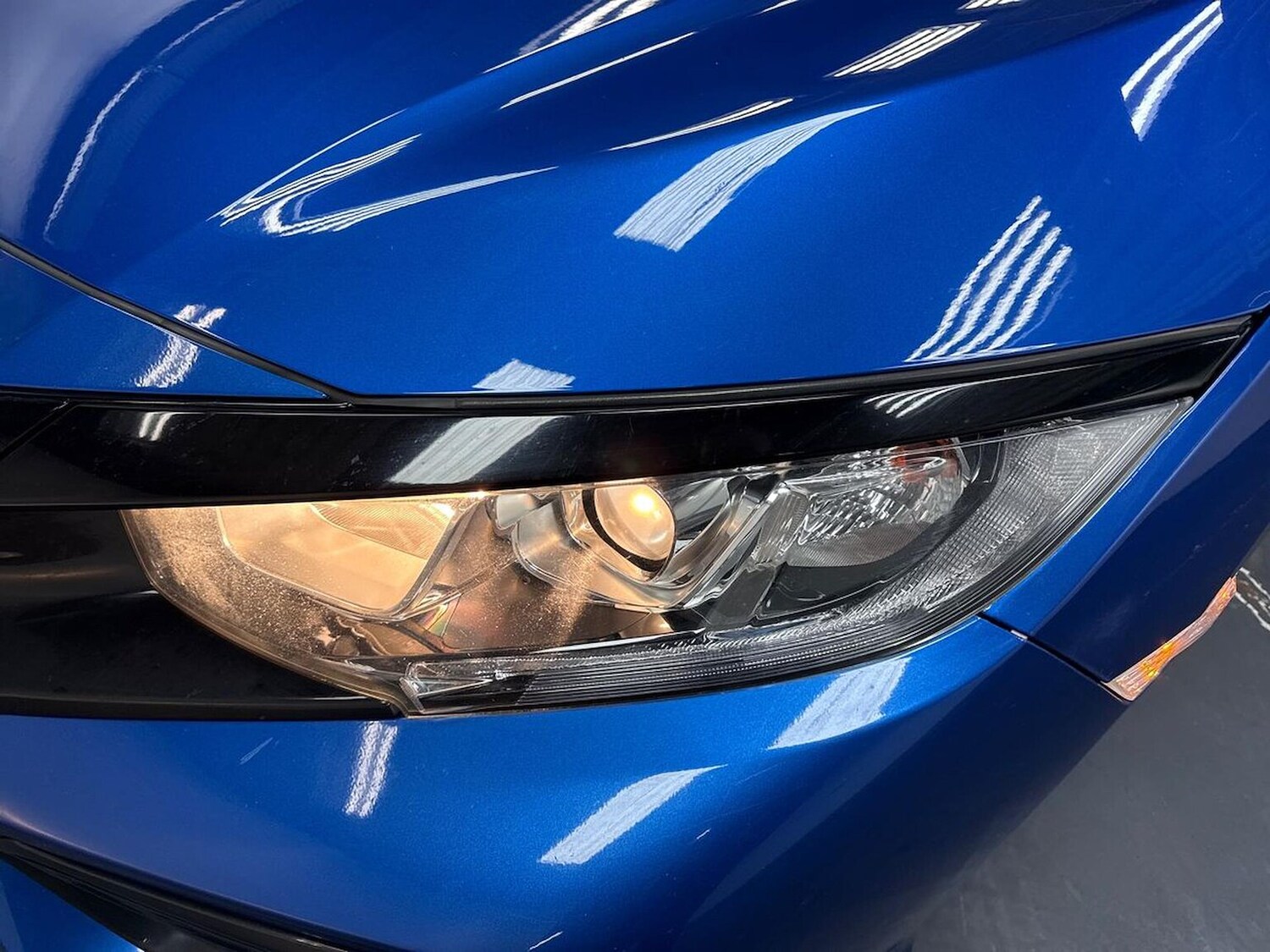Used Honda Civic 2019 for sale - 77802095: Photo 29