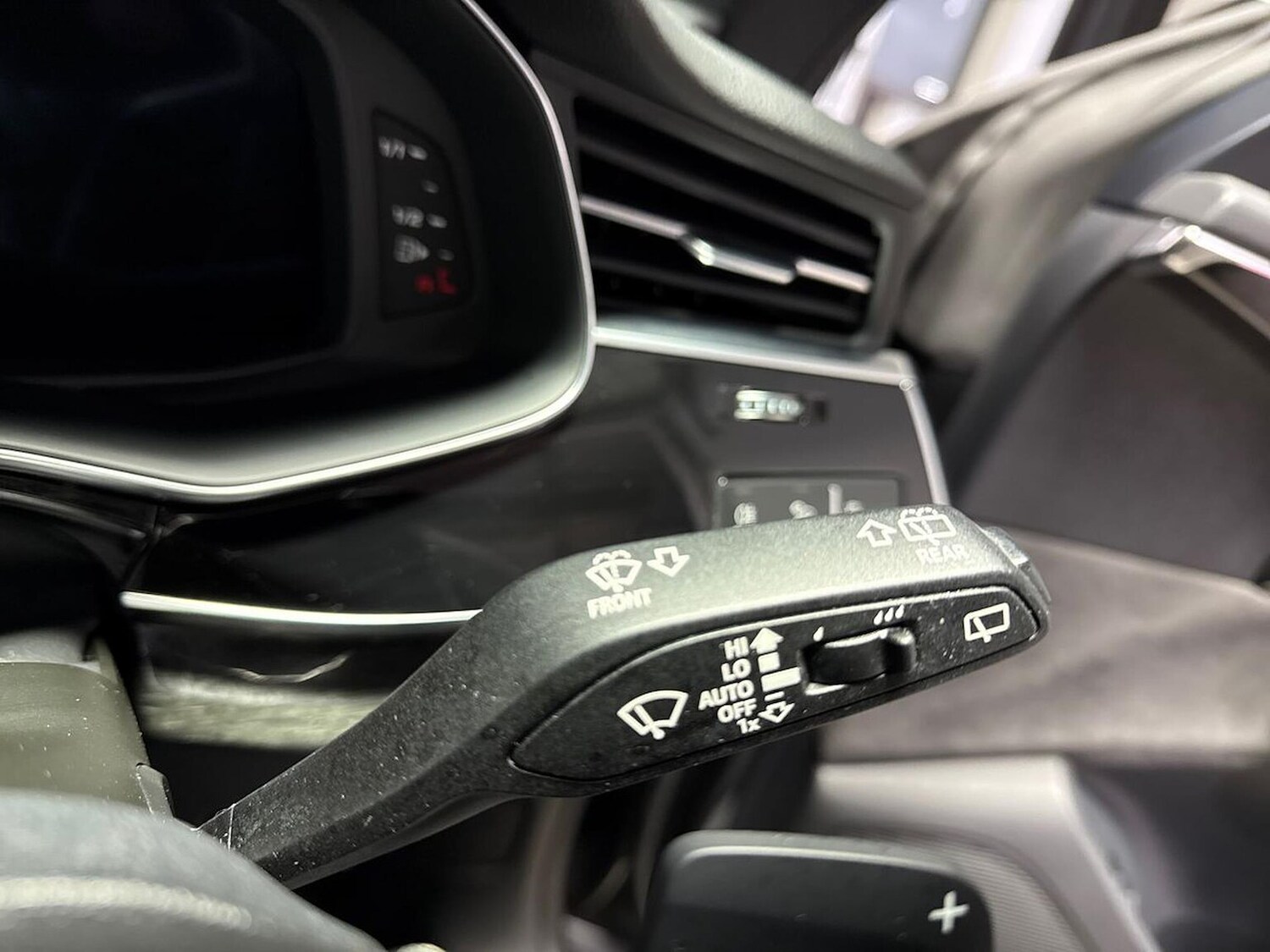 Used Audi Q8 2021 for sale - 77489239: Photo 26