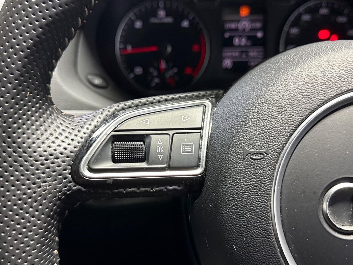 Used Audi Q3 2015 for sale - 77003659: Photo 24