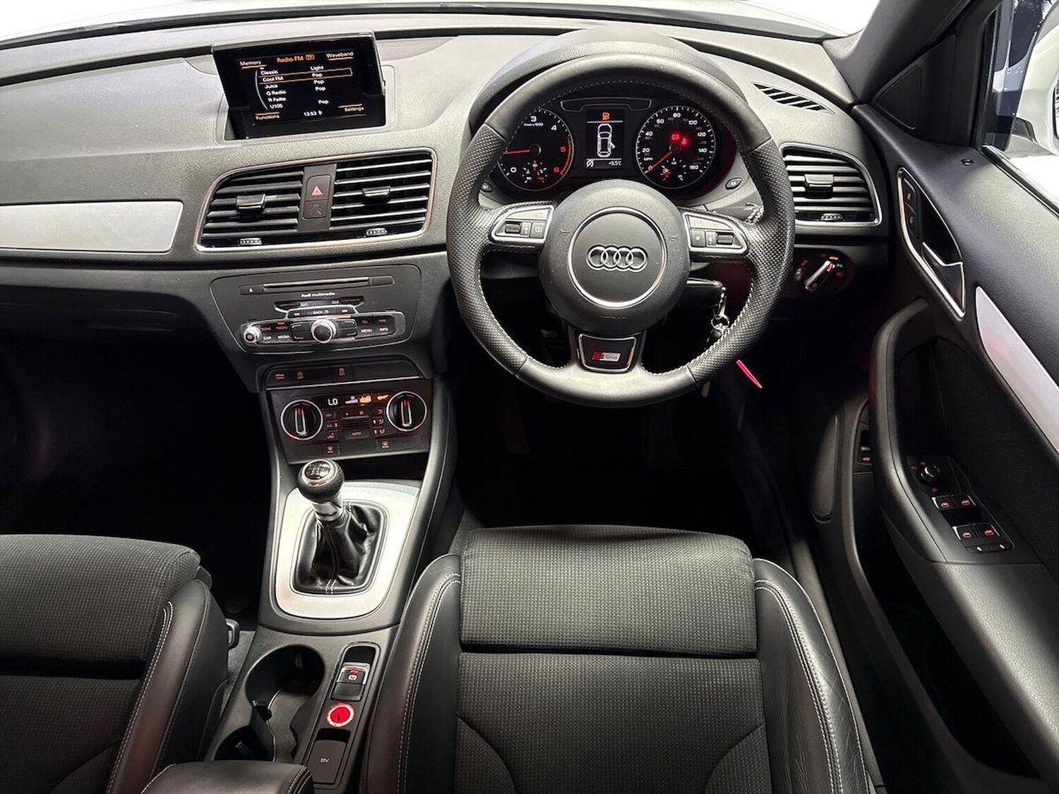 Used Audi Q3 2015 for sale - 77003659: Photo 9