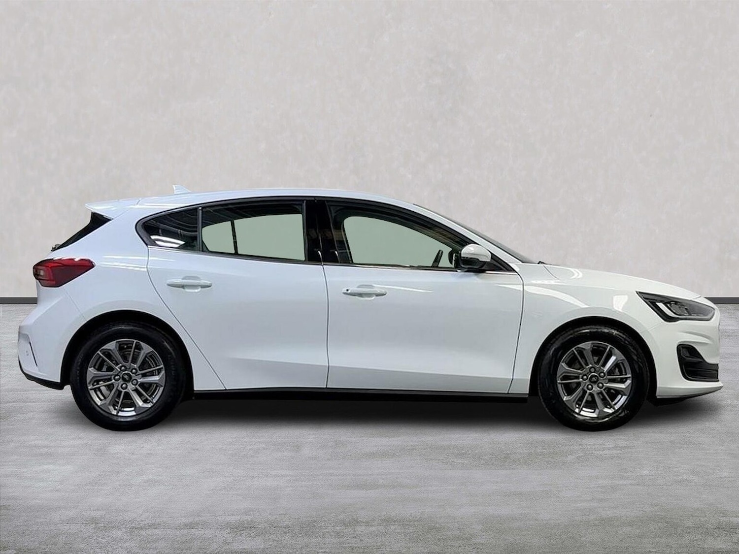 Used Ford Focus 2022 for sale - 76958795: Photo 3