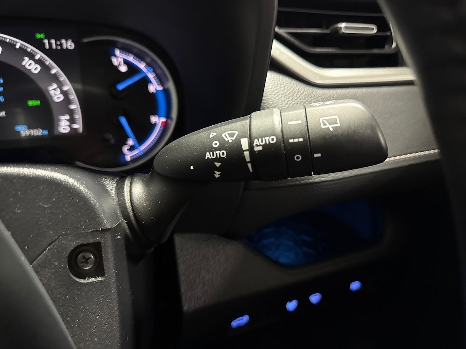 Used Toyota RAV4 2021 for sale - 76845248: Photo 27