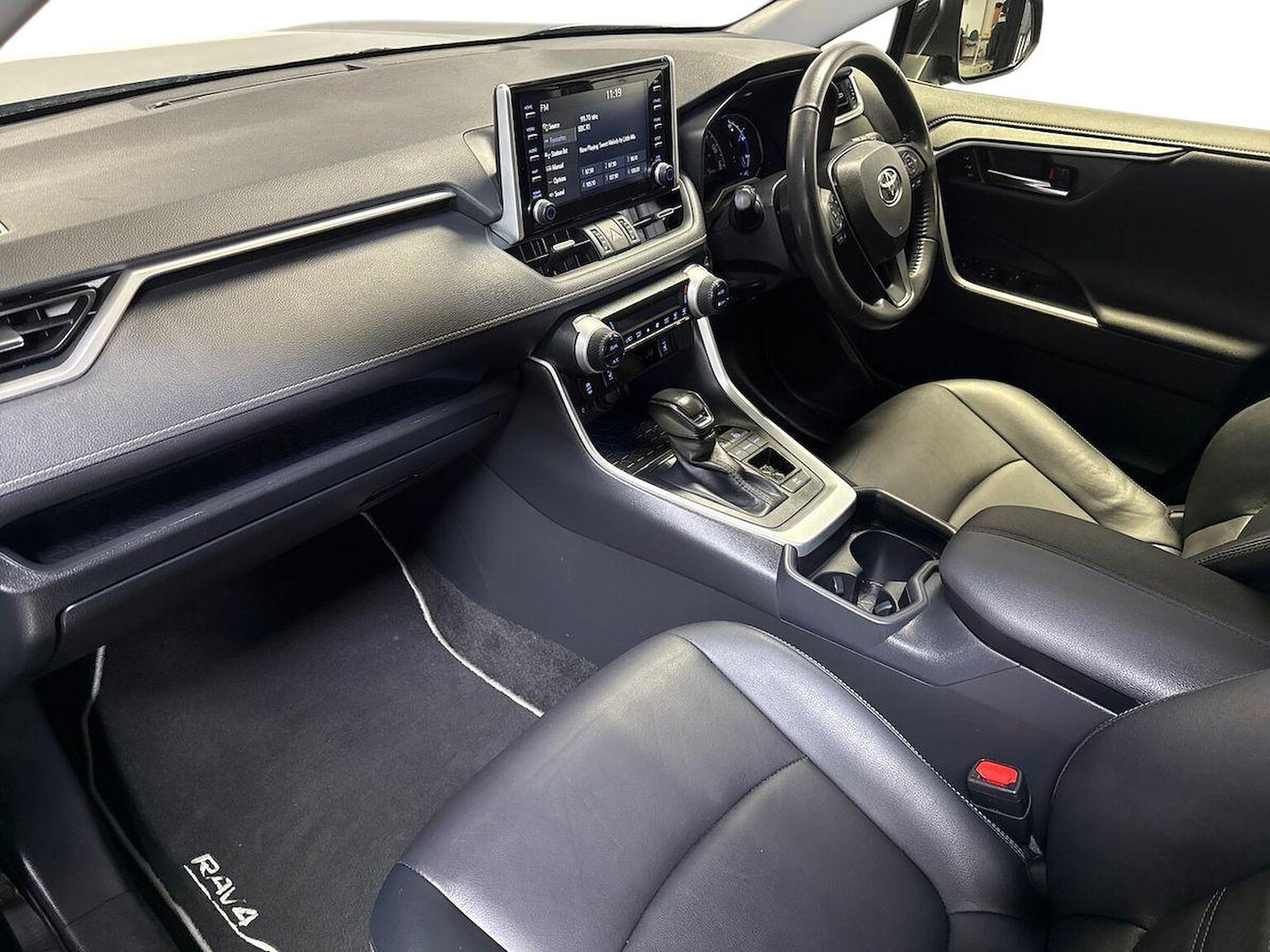 Used Toyota RAV4 2021 for sale - 76845248: Photo 7