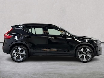 Used Volvo XC40 2024 for sale - 75956232: Photo