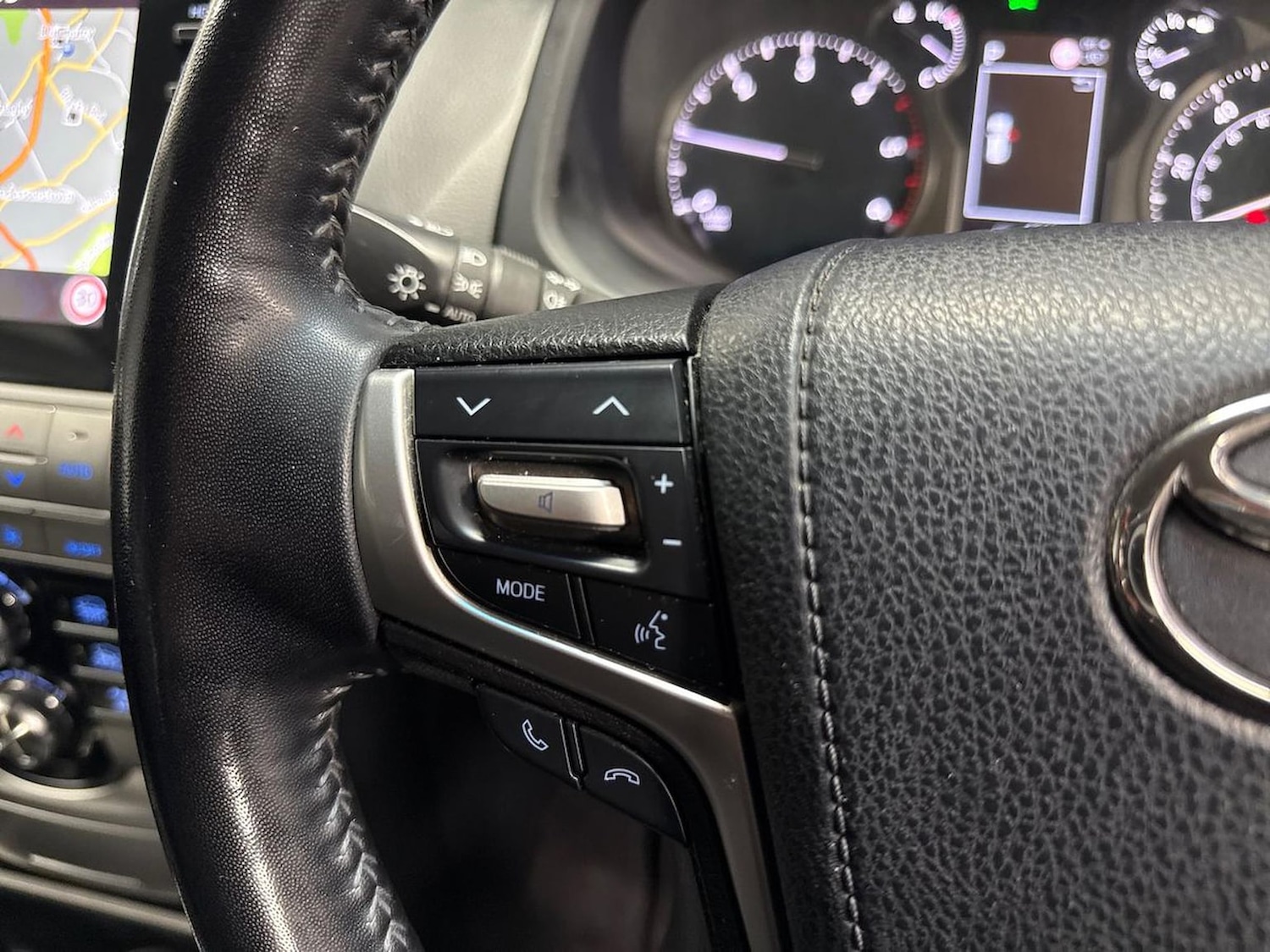 Used Toyota Land Cruiser 2023 for sale - 76477266: Photo 24