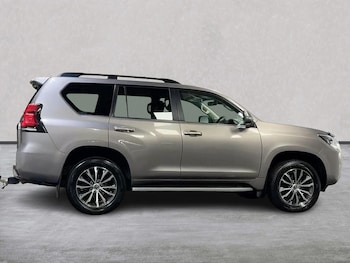 Used Toyota Land Cruiser 2023 for sale - 76477266: Photo