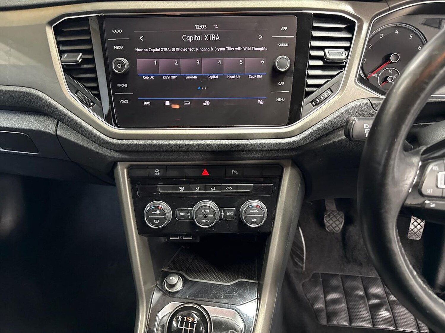 Used Volkswagen T-Roc 2020 for sale - 75956250: Photo 13