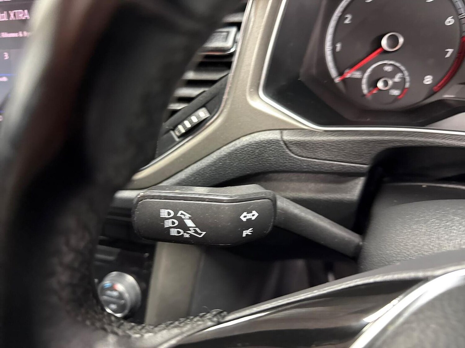 Used Volkswagen T-Roc 2020 for sale - 75956250: Photo 26