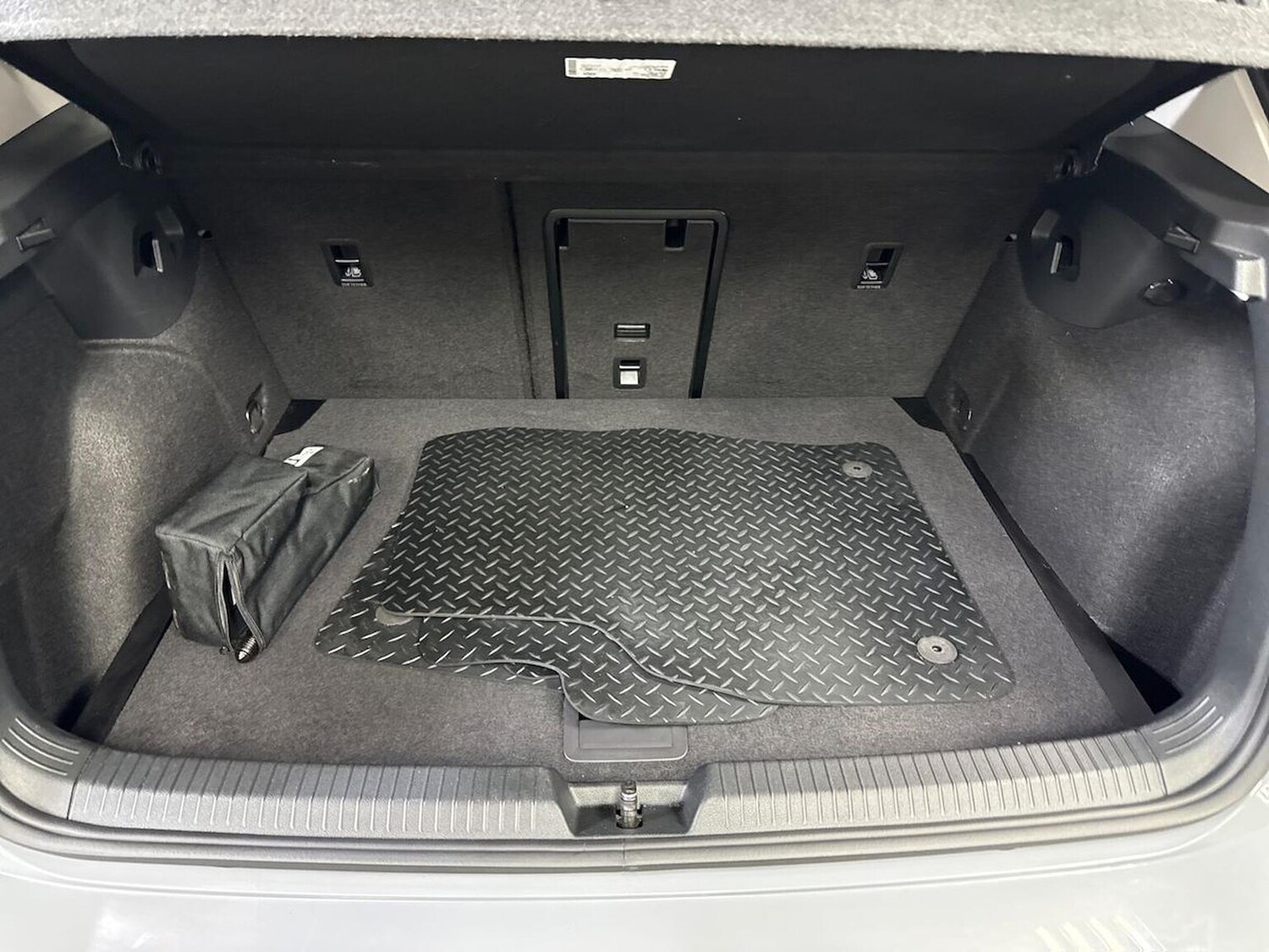 Used Volkswagen Golf 2024 for sale - 78192002: Photo 19