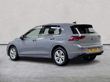 Used Volkswagen Golf 2024 for sale - 78192002: Photo