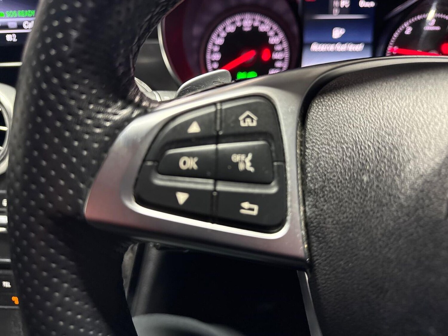 Used Mercedes-Benz C Class 2018 for sale - 76628141: Photo 25