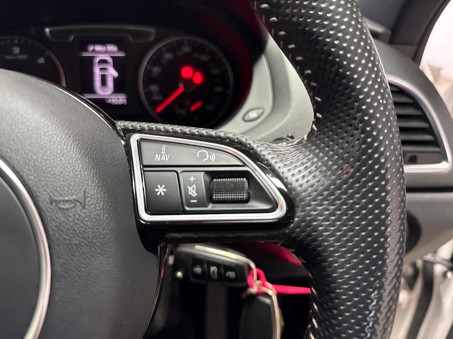 Used Audi Q3 2019 for sale - 76422398: Photo 25