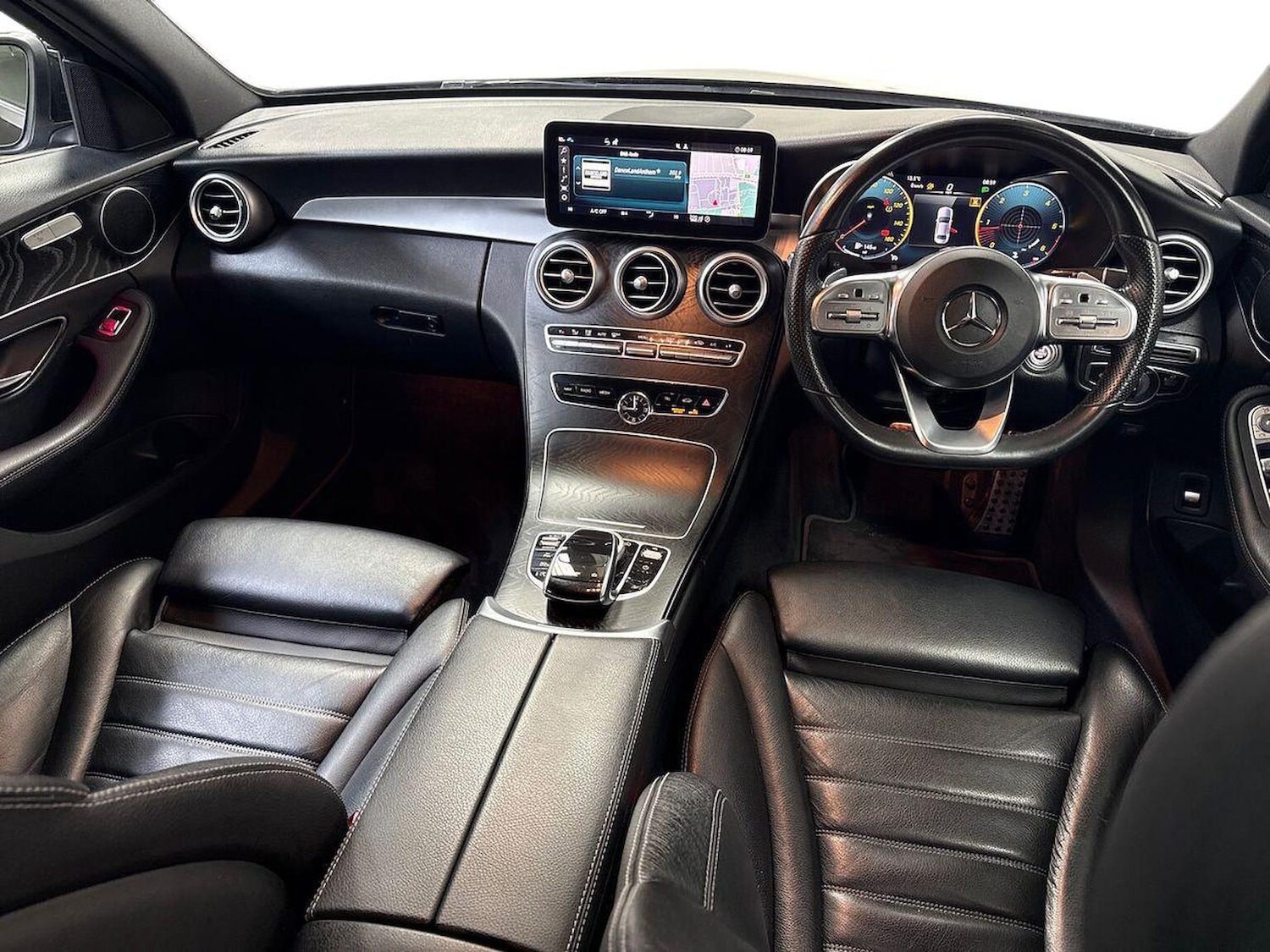 Used Mercedes-Benz C Class 2020 for sale - 78191989: Photo 10